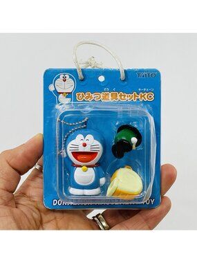 Taito Doraemon Cat Figure Keychain Keyring Secret Gadget Toy Anime Cartoon Japan
